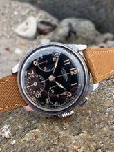 Load image into Gallery viewer, 1940's rare Kronometer Stockholm "Gilt dial". *SERVICED*