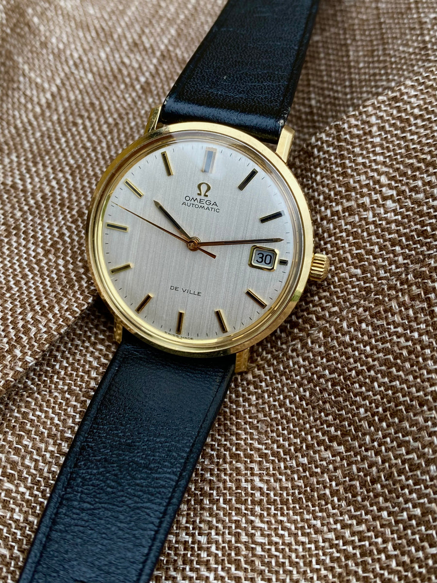 1967 Omega De Ville 18k solid gold in near NOS condition. Original