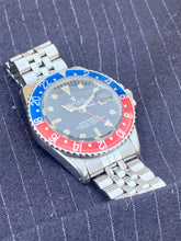 Load image into Gallery viewer, 1973 Rolex GMT Master, ref. 1675 *SERVICED*