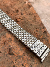 Load image into Gallery viewer, 1950's Vintage JB Champion flexi bracelet steel