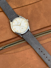 Load image into Gallery viewer, 18/16mm &quot;Cement Grey&quot; suede strap