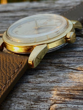 Load image into Gallery viewer, 1954 Rare Omega ”beefy lugs” ref. 2848 *SERVICED*