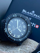 Load image into Gallery viewer, 2023 Blancpain &amp; Swatch ”Oceans of Storm” NOS
