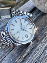 Load image into Gallery viewer, 1958 Omega Constellation Calendar with BoR-bracelet *SERVICED*