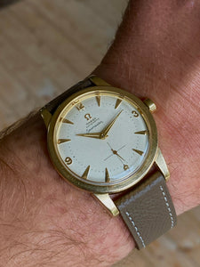 1951 Rare Omega Seamaster (jumbo) with honeycomb-dial *SERVICED*