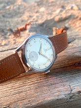Load image into Gallery viewer, 1952 Omega 2639-10, 36mm case and SERVICED movement