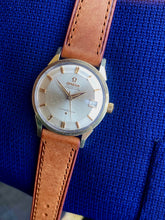 Load image into Gallery viewer, 1962 Omega Constellation ”Pie-Pan” (14902) *SERVICED*