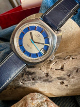 Load image into Gallery viewer, 1968 Certina DS-2 ref. 5301 300 with original DS strap and buckle *SERVICED*