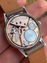 Load image into Gallery viewer, 1962 beautiful Omega Seamaster 30 *SERVICED* with warranty