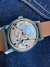Load image into Gallery viewer, 1962 Gorgeous Omega Seamaster 30 with rare linen dial and *SERVICED* movement