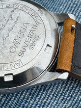Load image into Gallery viewer, 1944 Rare and beautiful Omega Suverän (Suveran) *SERVICED* w warranty