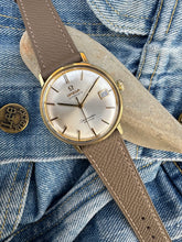 Load image into Gallery viewer, 1963 Omega automatic Seamaster deville ”sunburst”-dial *SERVICED*
