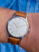 Load image into Gallery viewer, 1962 Omega Seamaster 30 with unpolished case *SERVICED*