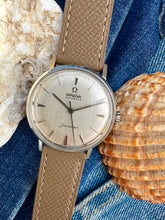 Load image into Gallery viewer, 1962 Rare Omega automatic Seamaster "Pre-Deville" with Tapestry dial, ref. 14765 *SERVICED*