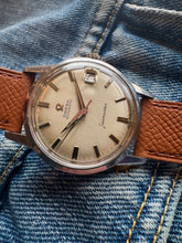 Load image into Gallery viewer, 1961 Rare Omega Automatic Seamaster ”Calendar” *SERVICED* w Warranty