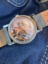 Load image into Gallery viewer, 1964 Amazing Omega Seamaster 600 ”big numerals” *SERVICED*