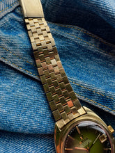 Load image into Gallery viewer, 1969 Super Rare Omega Constellation "Lacquer vignette" dial "SERVICED"