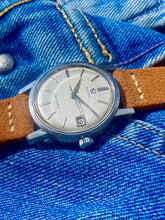 Load image into Gallery viewer, 1959 Omega Seamaster with rare linen dial *SERVICED*