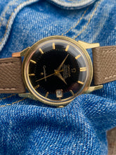 Load image into Gallery viewer, 1963 Rare Omega Constellation ”Pie-Pan” black original dial *SERVICED*