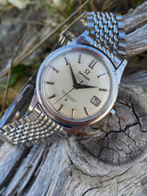 Load image into Gallery viewer, 1958 Omega Constellation Calendar with BoR-bracelet *SERVICED*