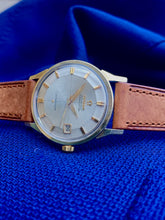 Load image into Gallery viewer, 1962 Omega Constellation ”Pie-Pan” (14902) *SERVICED*