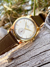 Load image into Gallery viewer, 1954 Rare Omega ”beefy lugs” ref. 2848 *SERVICED*