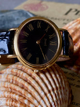 Load image into Gallery viewer, 1975 Piaget in 18k solid gold with box, cert and 18k gold Piaget buckle