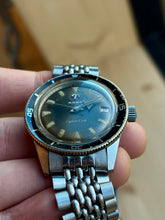 Load image into Gallery viewer, 1962-68 Rare Rado &quot;Captain Cook&quot; with original bracelet, crown and dial