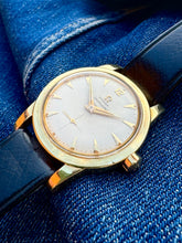 Load image into Gallery viewer, 1952 Crazy Omega automatic Seamaster ”bumper” original buckle and strap *SERVICED*