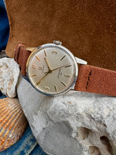 Load image into Gallery viewer, 1962 Omega Seamaster 30 with unpolished case *SERVICED*