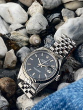 Load image into Gallery viewer, 1973 Rolex Datejust 1601 *SERVICED*