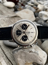 Load image into Gallery viewer, 1960’s Breitling ”Top-Time” Kronometer Stockholm