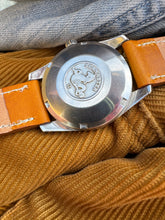 Load image into Gallery viewer, 1960 Beautiful Omega Automatic Seamaster 14700-1. 100% original!