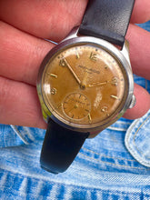 Load image into Gallery viewer, 1940/50’s rare Movado ”Sport” with F. Borgel case, original dial and original buckle