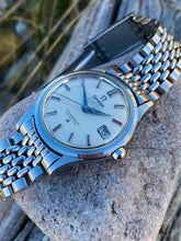 Load image into Gallery viewer, 1958 Omega Constellation Calendar with BoR-bracelet *SERVICED*