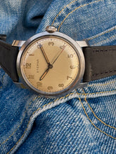 Load image into Gallery viewer, 1940’s ”fat case” Eterna with lovely dial *SERVICED*