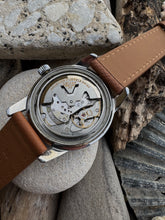 Load image into Gallery viewer, 1959 (approx) Vintage Enicar Sherpa Divette – Super Compressor
