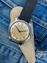 Load image into Gallery viewer, 1940’s ”fat case” Eterna with lovely dial *SERVICED*
