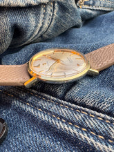 Load image into Gallery viewer, 1970 Omega Seamaster Deville *SERVICED*