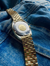 Load image into Gallery viewer, 1969 Super Rare Omega Constellation "Lacquer vignette" dial "SERVICED"