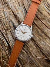 Load image into Gallery viewer, 1961 Omega Seamaster with beautiful "linen dial" *SERVICED* 1 year warranty