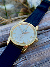 Load image into Gallery viewer, 1954 Rare solid 14k gold Omega Seamaster &quot;Beefy lugs&quot; *SERVICED*