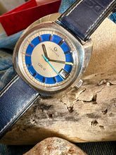 Load image into Gallery viewer, 1968 Certina DS-2 ref. 5301 300 with original DS strap and buckle *SERVICED*
