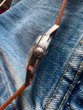 Load image into Gallery viewer, 1961 Rare Omega Automatic Seamaster ”Calendar” *SERVICED* w Warranty