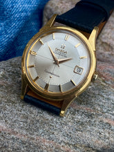Load image into Gallery viewer, 1961 Omega Constellation ”Pie-Pan” 18k solid gold DeLuxe