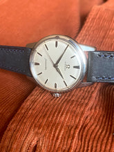 Load image into Gallery viewer, 1959 Omega Seamaster (14390) *SERVICED*