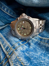 Load image into Gallery viewer, 1996 Tag Heuer, 1500 Professional "Granite dial" *SERVICED*