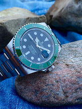 Load image into Gallery viewer, 2022 Full set Rolex submariner &quot;Starbuck&quot; in very good condition