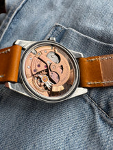 Load image into Gallery viewer, 1960 Beautiful Omega Automatic Seamaster 14700-1. 100% original!