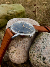 Load image into Gallery viewer, 1962 Beautiful Omega Seamaster 30 with glossy black dial *SERVICED* w. Warranty